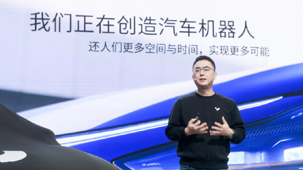 媒体管家： 深夜发长文致歉 极越CEO夏一平称“没有预见到资金问题的严重性”