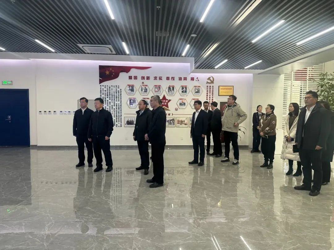 青岛市委常委、政法委书记程德智率队赴空天院调研，星图低空云计划落地青岛