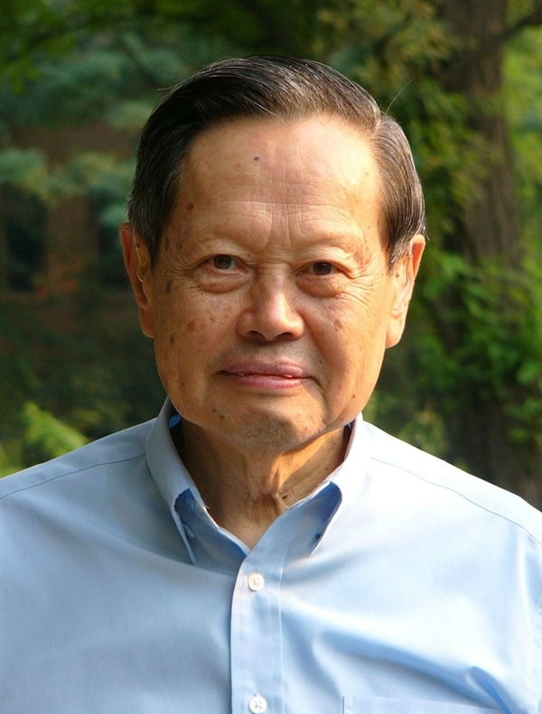 101岁杨振宁在西湖大学致辞 给自己打分还不错 张朝阳赞其超越霍金(图2)